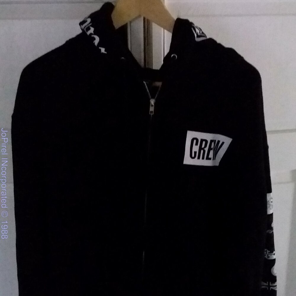 On The Run -OTR Women's Collection Concert Tour Black Hoodie Size Med